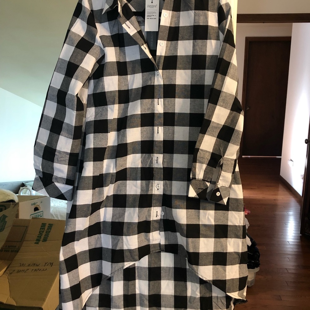 Hi lo I’m Vogue plaid dress